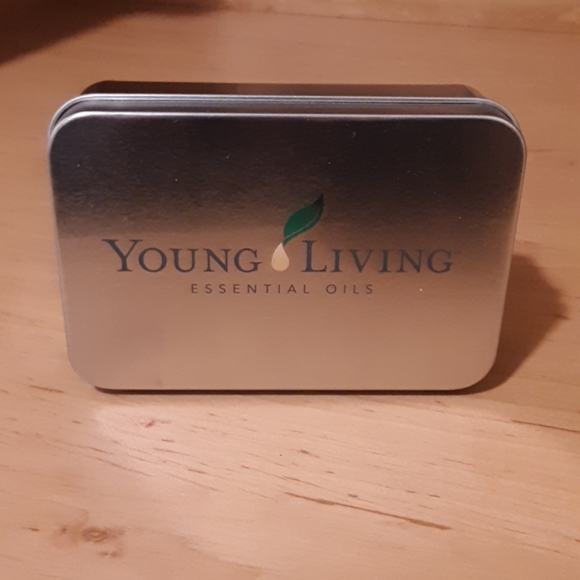 Young Living Citrus Essential Oil Kit - Picture 2 of 2